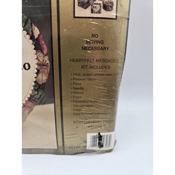 Vintage Old World Collection Cross Stitch Stitchery Kit Picture Photo Frame - Picture 2 of 3